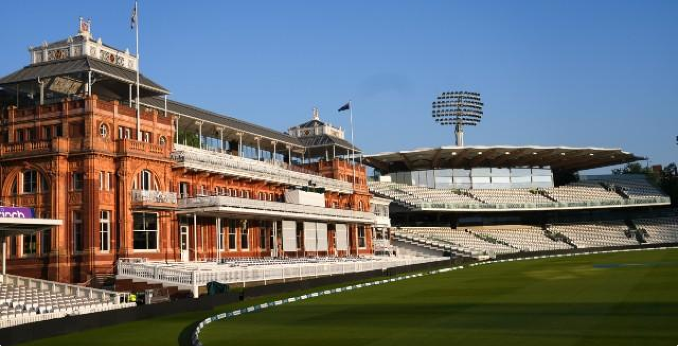 Selfridges Building, Interieur